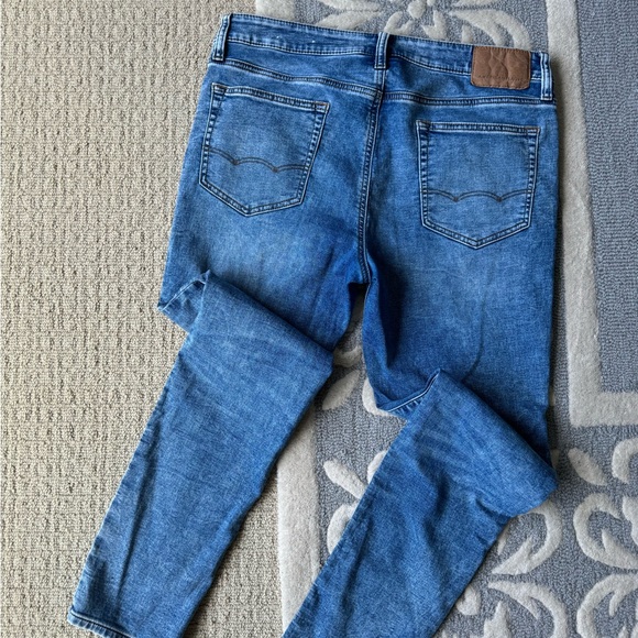 American Eagle next level flex skinny jeans. 36x32 - Picture 2 of 2